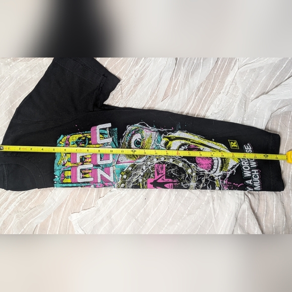 🎟️Event Horizon Black Graphic T-Shirt🎟️ - Picture 7 of 7